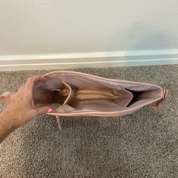 Itzy Ritzy stroller caddy - Picture 3 of 3